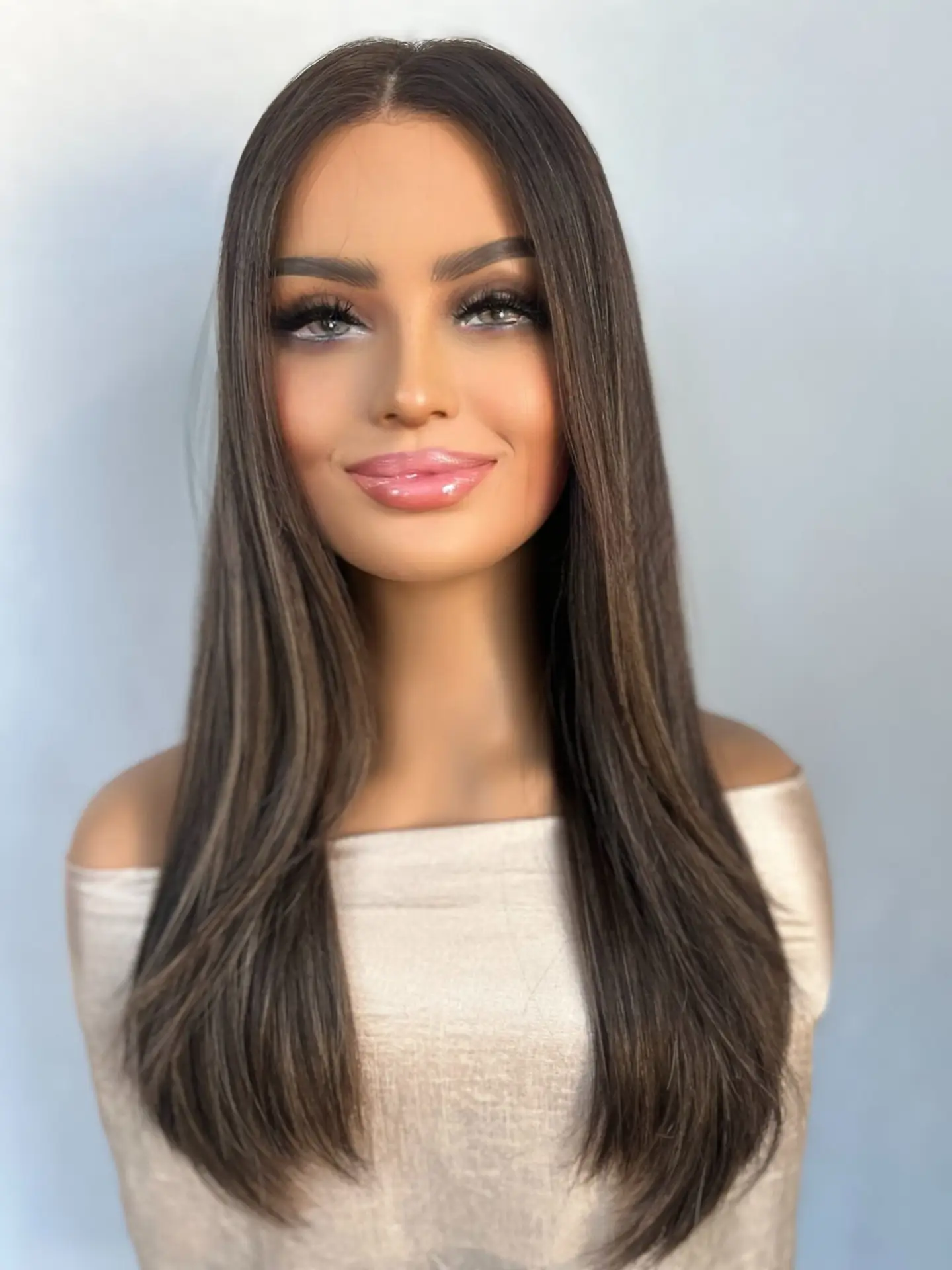 Dark cook ash wig with highlights