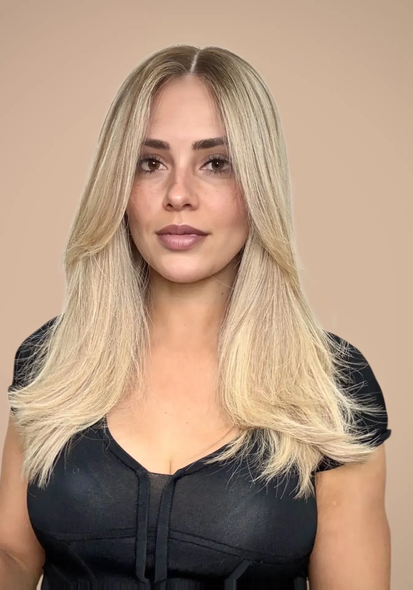 champagne creamy blonde lace top wig